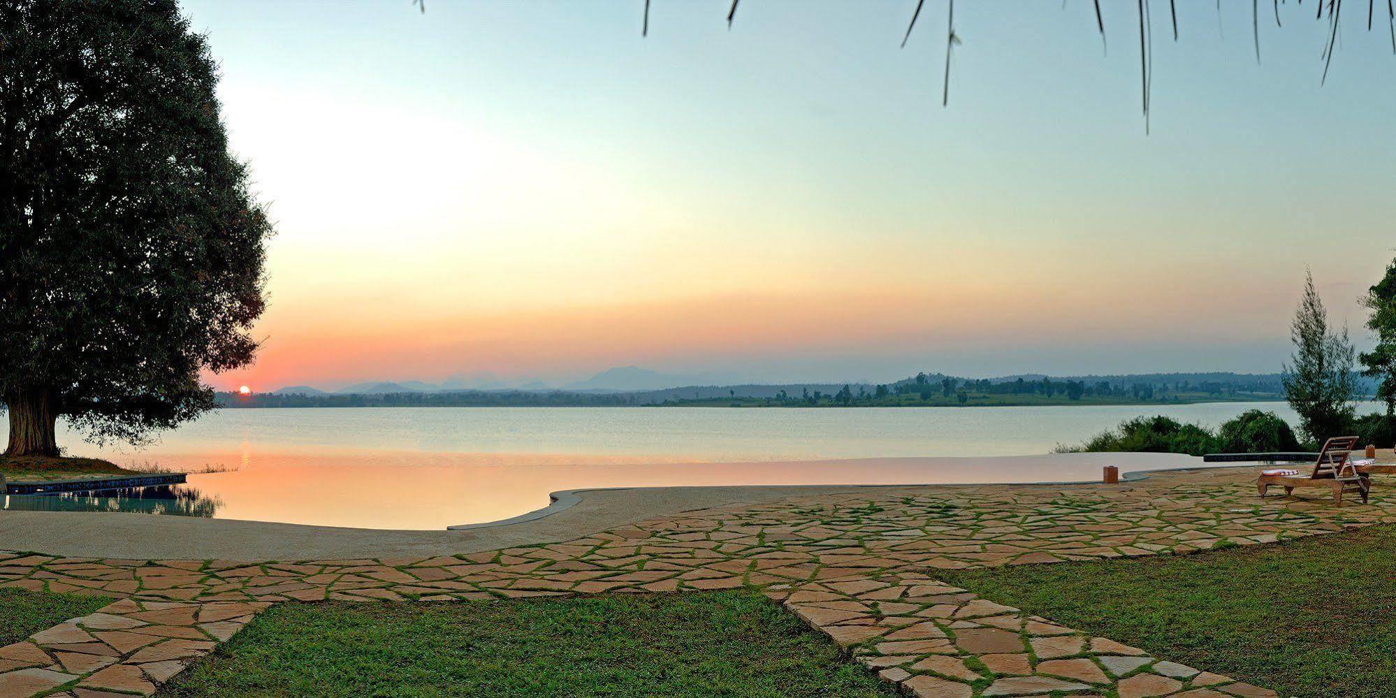 Evolve Back Kabini Hotel Begūr Exterior foto